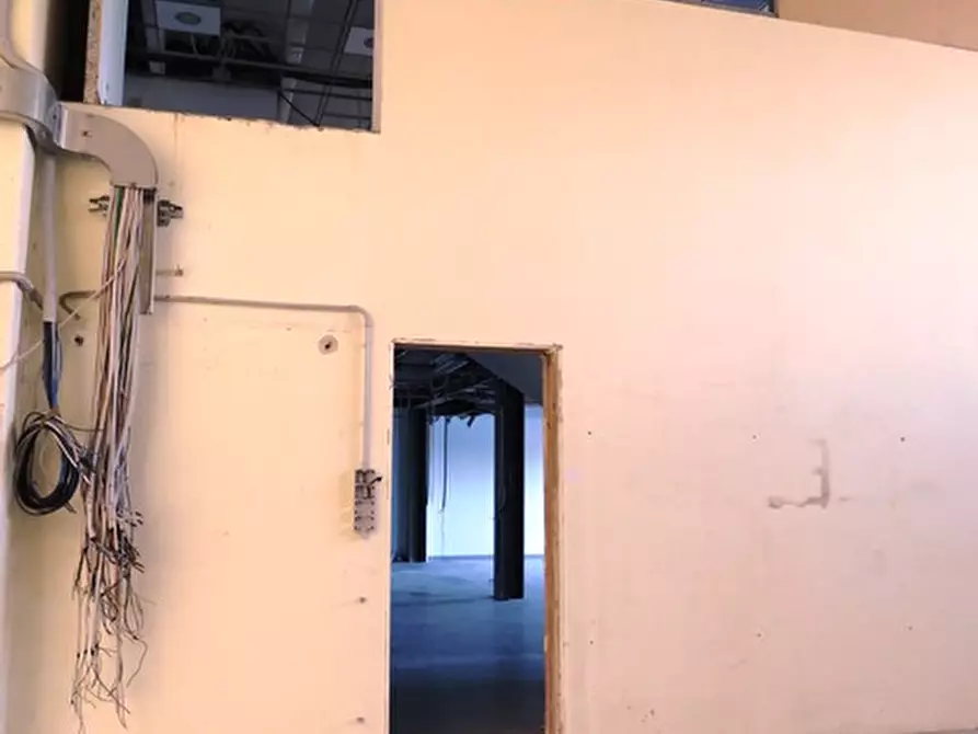 Immagine 20 di Capannone industriale in vendita  in VIA CALCINARO 2089/2095 a Cesena