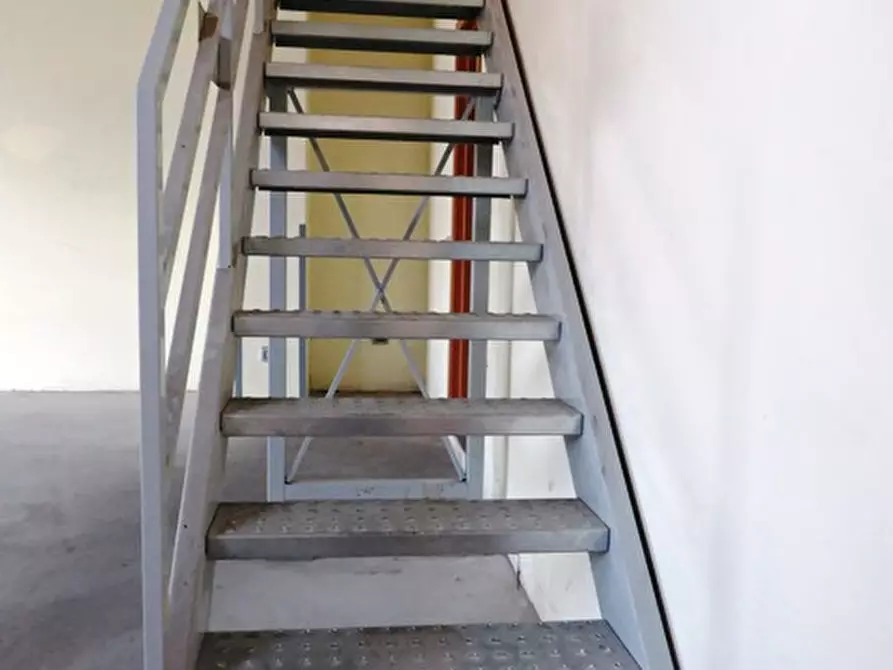 Immagine 21 di Capannone industriale in vendita  in VIA CALCINARO 2089/2095 a Cesena