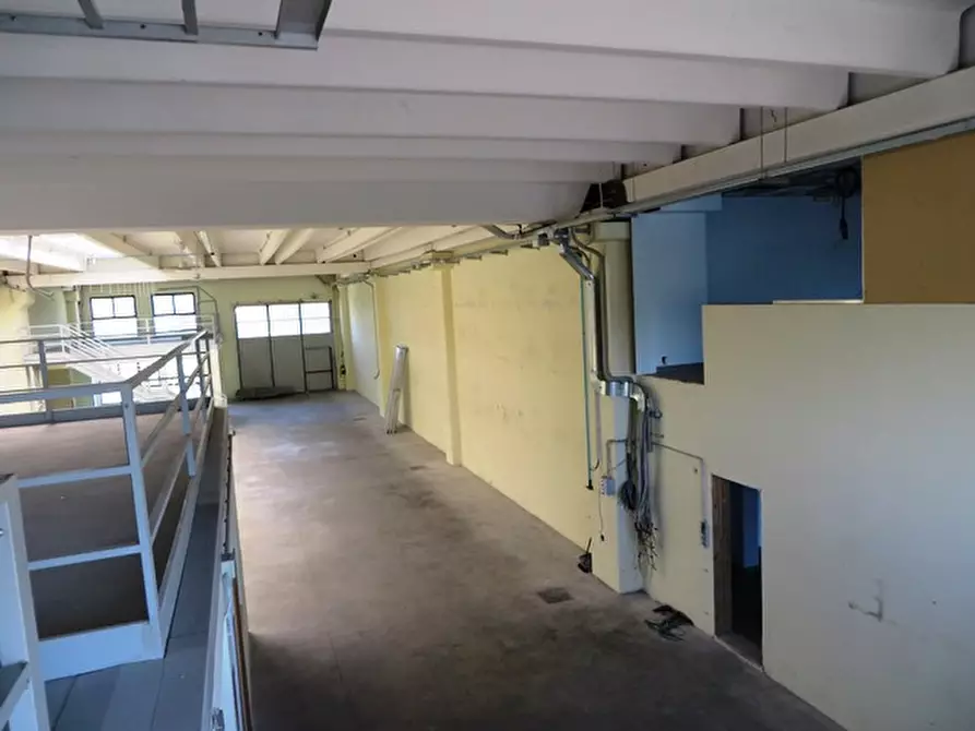 Immagine 24 di Capannone industriale in vendita  in VIA CALCINARO 2089/2095 a Cesena