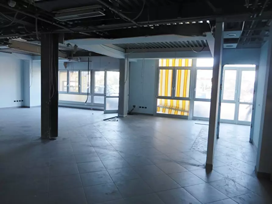 Immagine 26 di Capannone industriale in vendita  in VIA CALCINARO 2089/2095 a Cesena