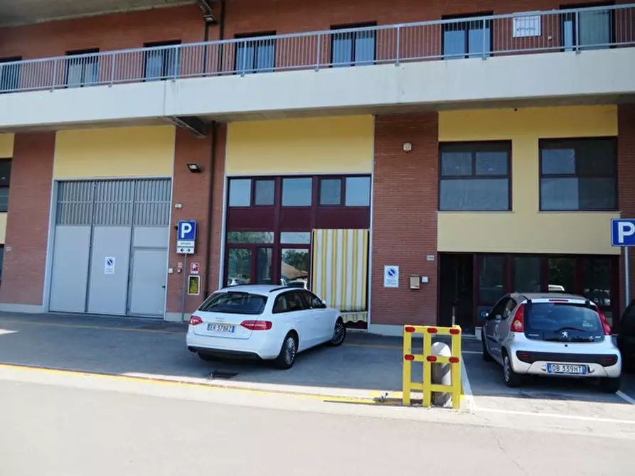 Immagine 27 di Capannone industriale in vendita  in VIA CALCINARO 2089/2095 a Cesena