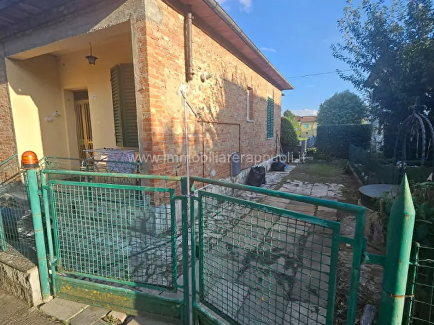 Immagine 3 di Casa indipendente in vendita  a Torrita Di Siena