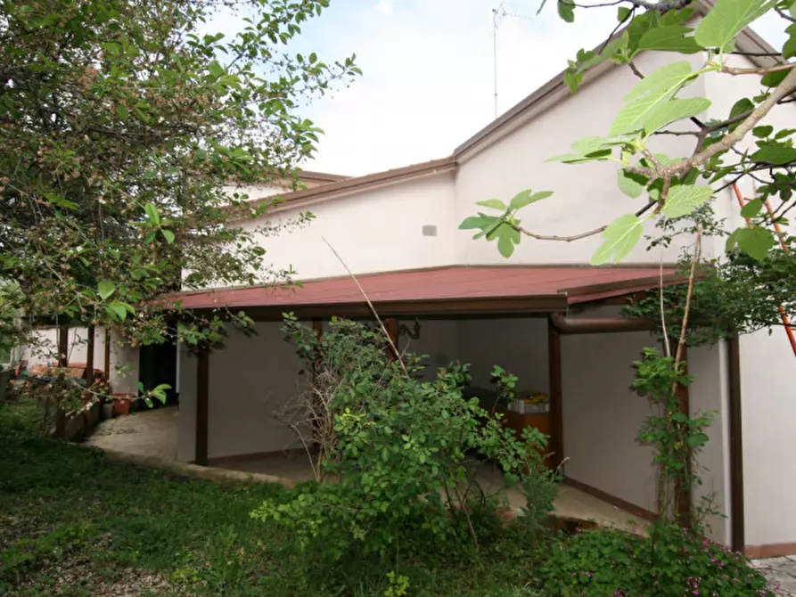 Immagine 22 di Casa indipendente in vendita  a Sinalunga