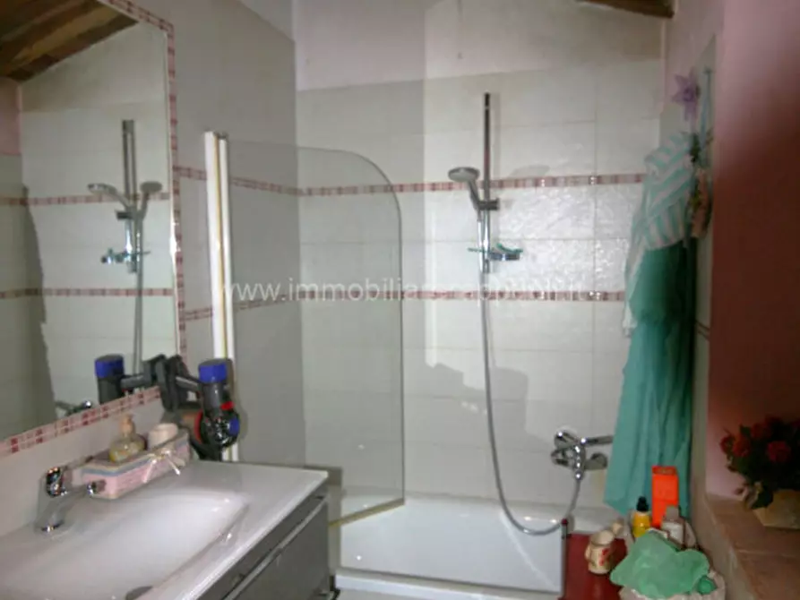 Immagine 7 di Appartamento in vendita  a Sinalunga