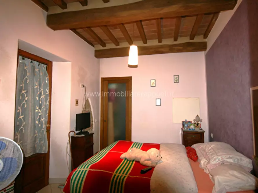 Immagine 9 di Appartamento in vendita  a Sinalunga