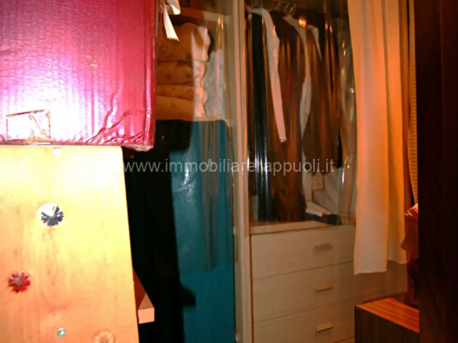 Immagine 10 di Appartamento in vendita  a Sinalunga