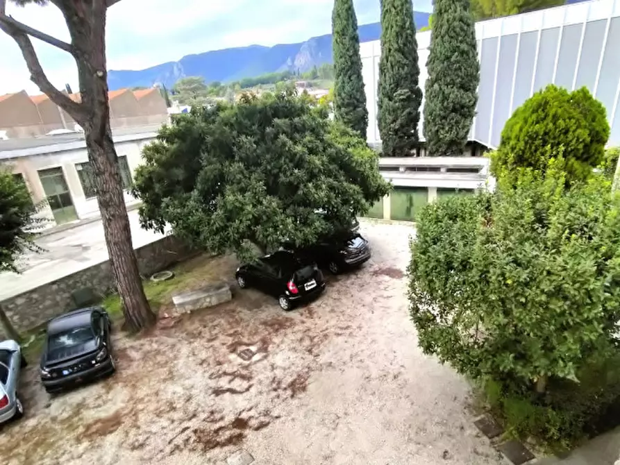 Immagine 3 di Appartamento in vendita  in Via Cesare battisti a Terni