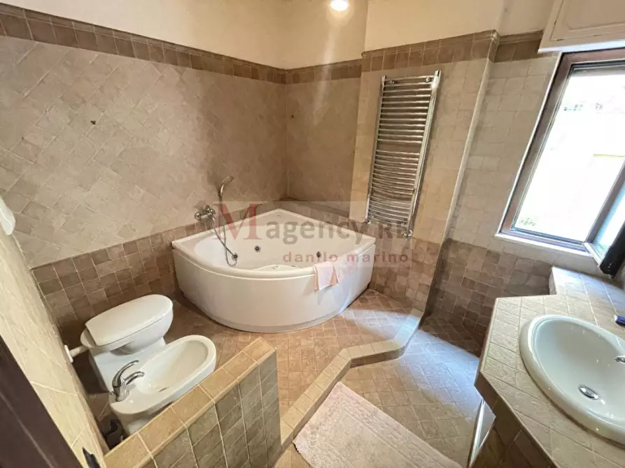 Immagine 19 di Appartamento in vendita  in 41 Via Sant'Antonio al Santuario a Reggio Di Calabria