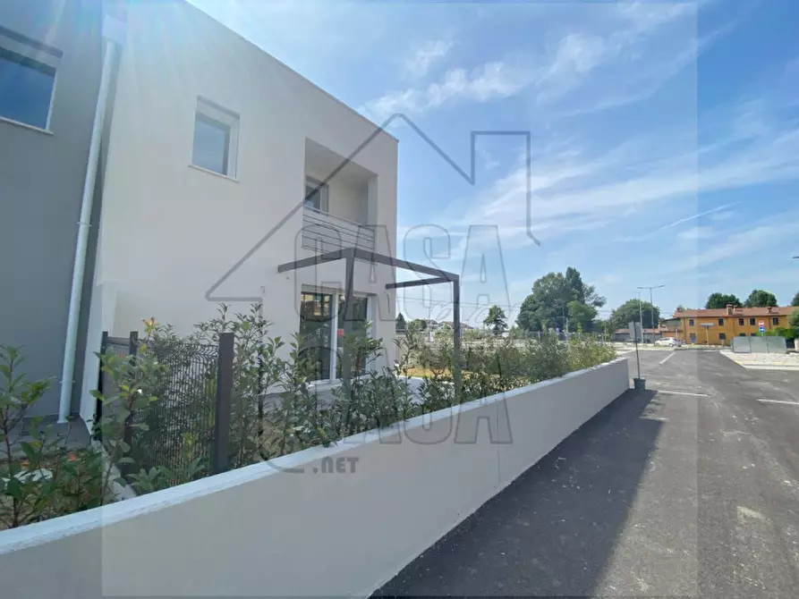 Immagine 9 di Casa trifamiliare in vendita  in Don Milani a Padova