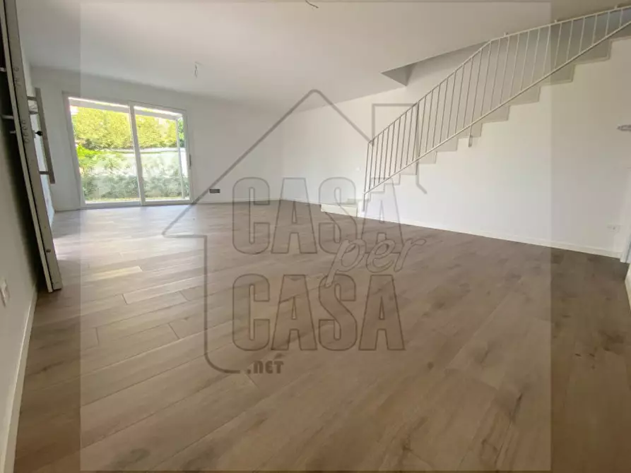 Immagine 25 di Casa trifamiliare in vendita  in Don Milani a Padova