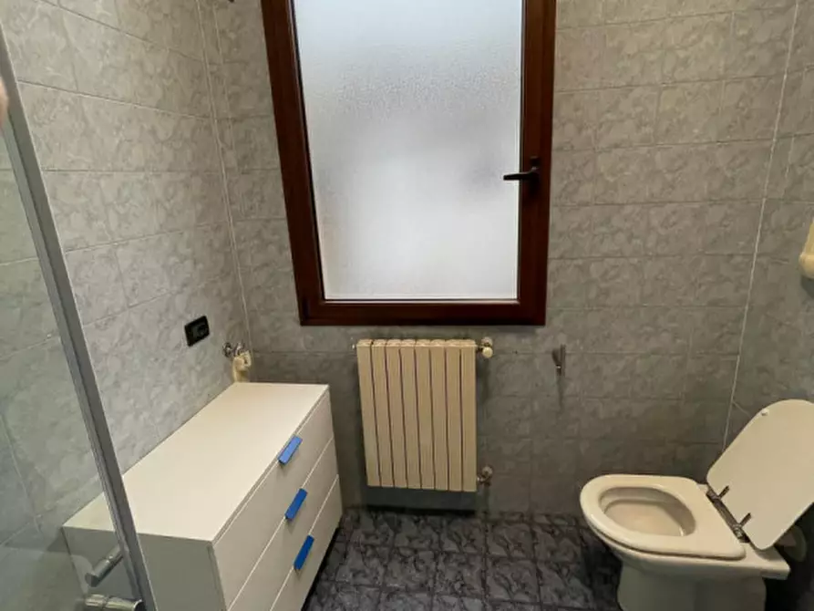 Immagine 13 di Camera in affitto  in Corso del popolo a Padova