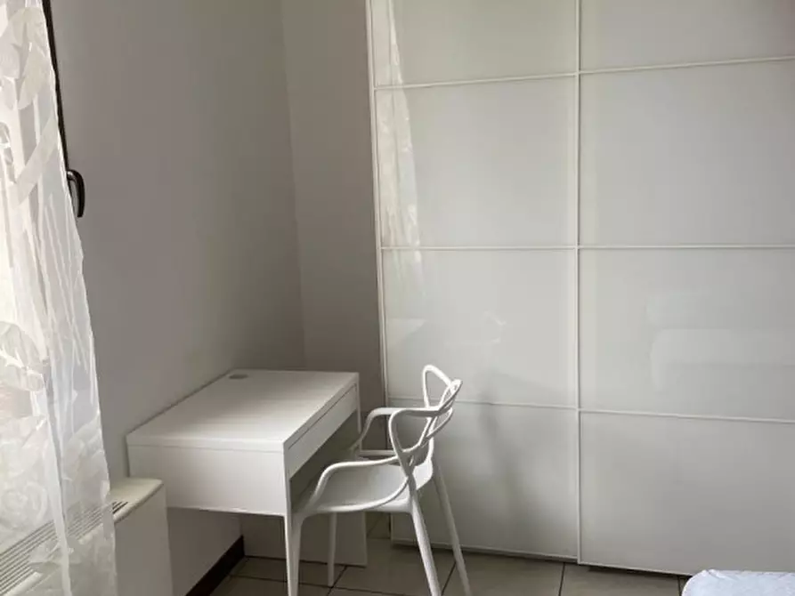 Immagine 17 di Camera in affitto  in Corso del popolo a Padova