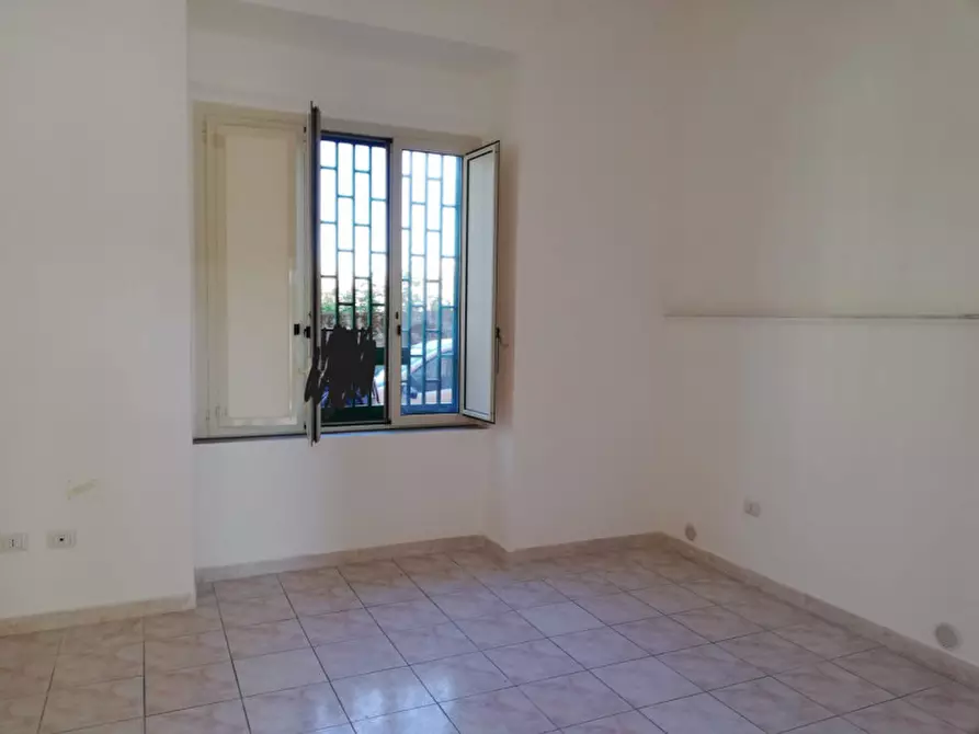 Immagine 2 di Monolocale in vendita  in VIA LAVA TROIA a Torre Del Greco