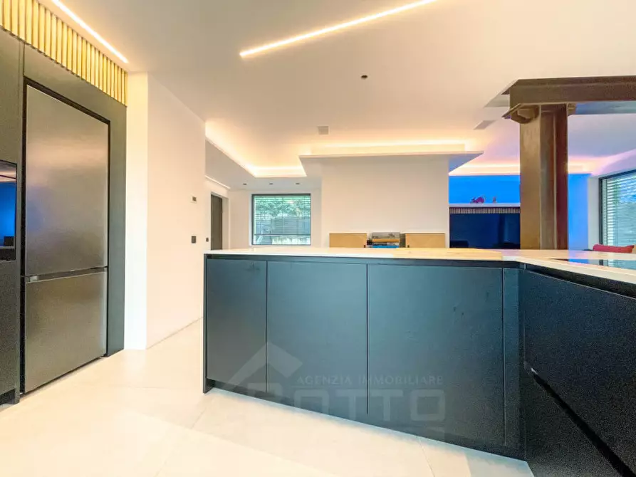 Immagine 8 di Appartamento in vendita  in via G. Susena 25 a Baveno