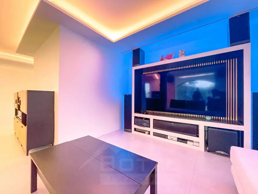 Immagine 14 di Appartamento in vendita  in via G. Susena 25 a Baveno