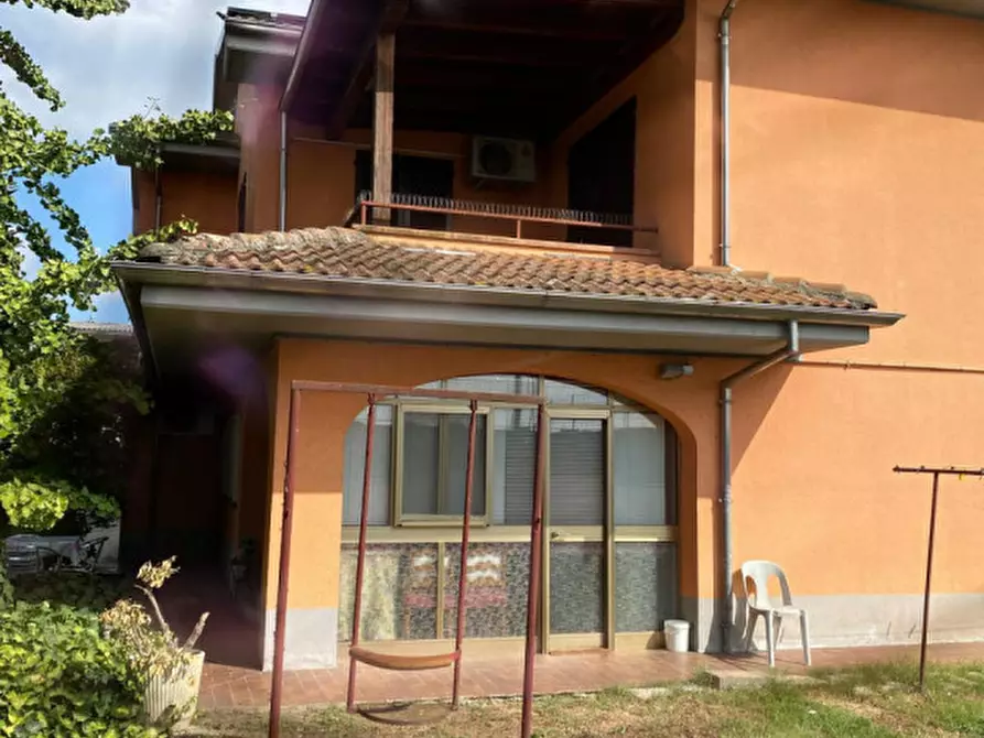 Immagine 1 di Villa in vendita  in Via Giovanni Consigli a Sissa Trecasali