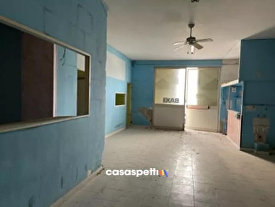 Immagine 3 di Magazzino in vendita  in Via Sant'Andrea, Baronissi a Baronissi