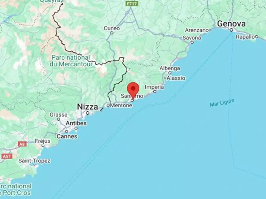 Immagine 4 di Posto auto in vendita  in Via Goethe, N. snc a San Remo