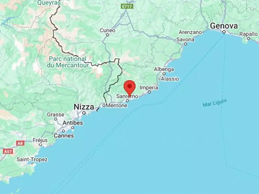 Immagine 5 di Terreno in vendita  in Via Grossi Bianchi, N. snc a San Remo