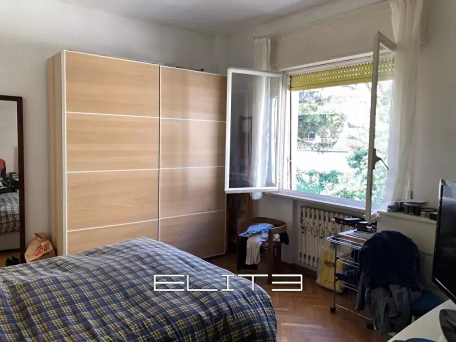 Immagine 1 di Appartamento in vendita  in VIA VENETO a Ancona