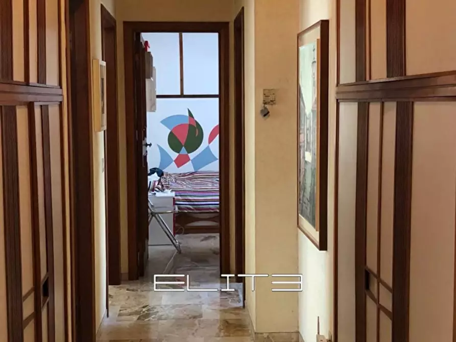 Immagine 4 di Appartamento in vendita  in VIA VENETO a Ancona