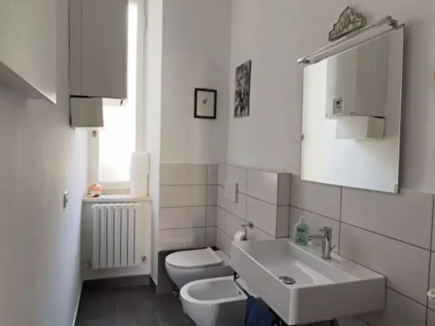 Immagine 11 di Appartamento in vendita  in VIA FAZIOLI a Ancona