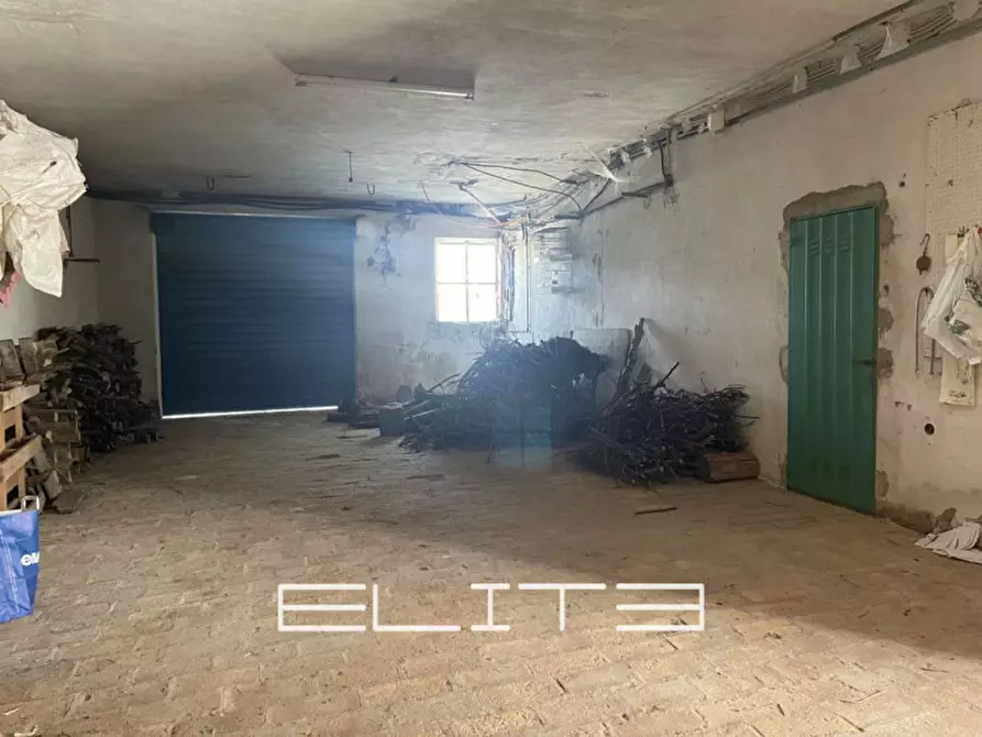 Immagine 16 di Casa indipendente in vendita  a Agugliano