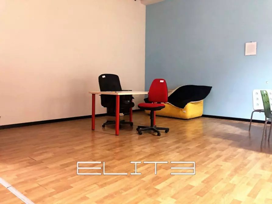 Immagine 4 di Capannone industriale in vendita  in via Matteo Ricci a Ancona