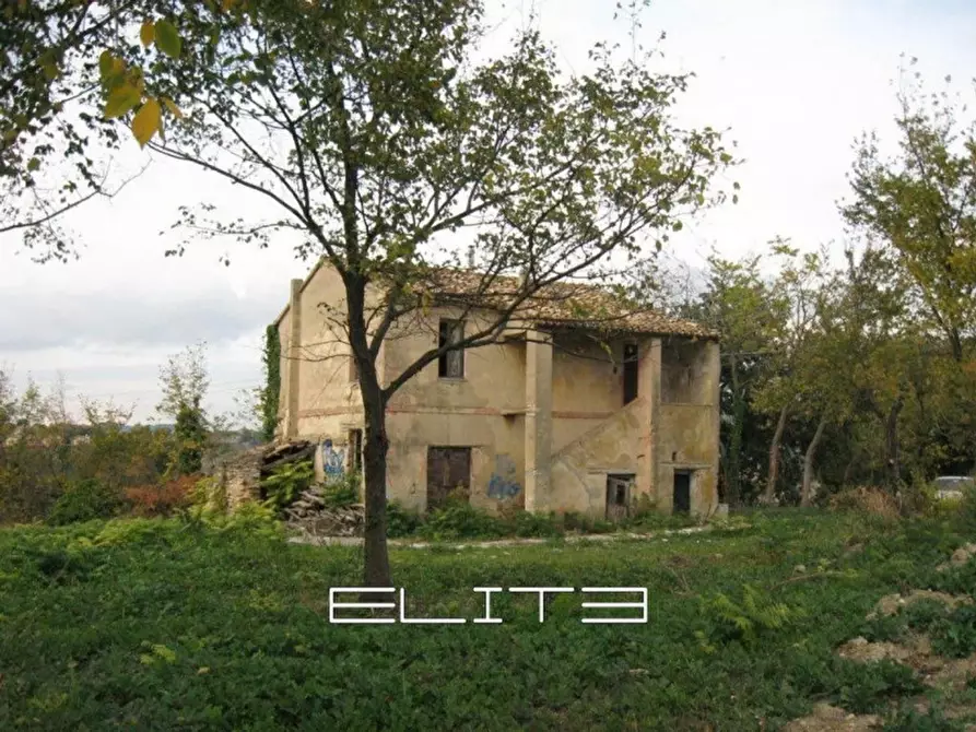 Immagine 1 di Rustico / casale in vendita  in DALMAZIA a Camerano