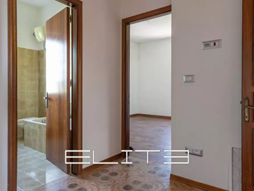 Immagine 8 di Casa indipendente in vendita  in SAN BIAGIO a Osimo