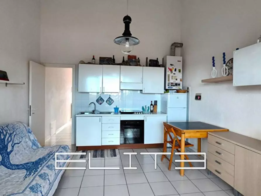 Immagine 2 di Appartamento in vendita  in VIA DELLE AZALEE a Numana