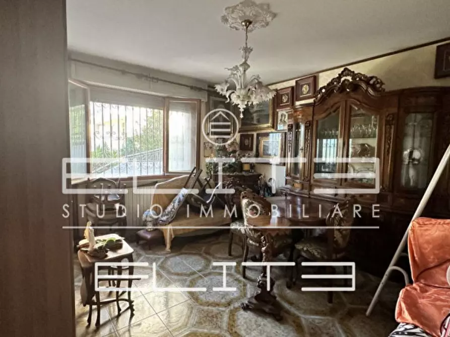 Immagine 10 di Appartamento in vendita  in VIA EMILIA a Falconara Marittima