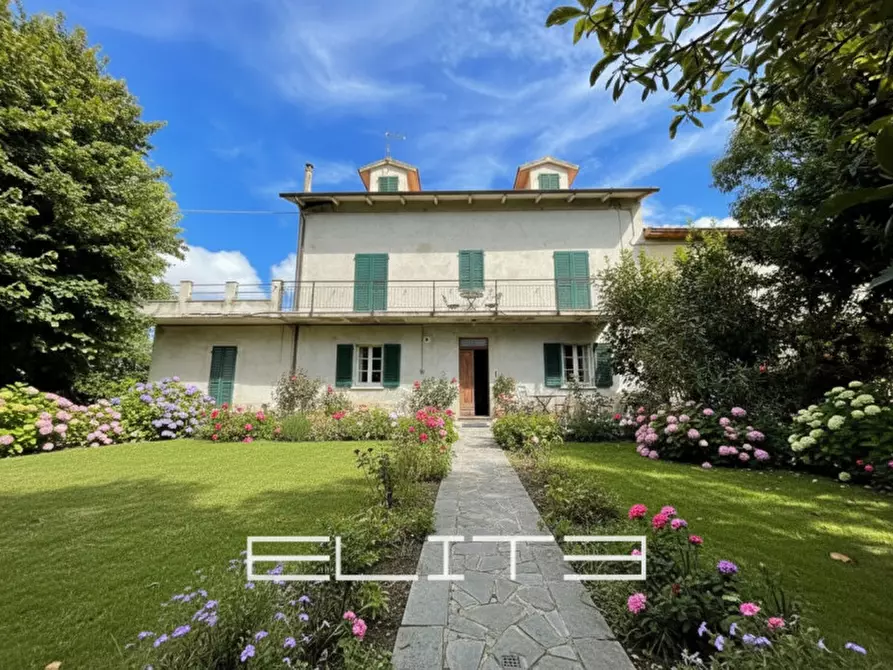 Immagine 1 di Casa indipendente in vendita  a Filottrano