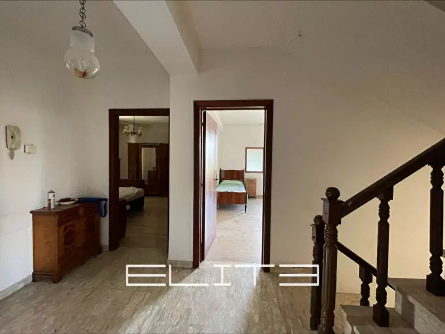 Immagine 9 di Casa indipendente in vendita  a Filottrano