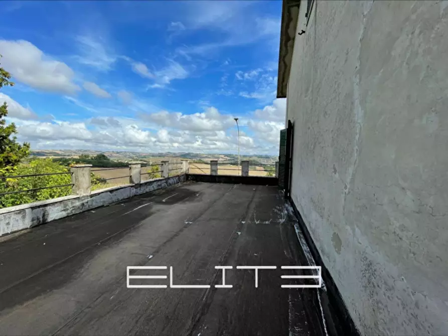 Immagine 10 di Casa indipendente in vendita  a Filottrano