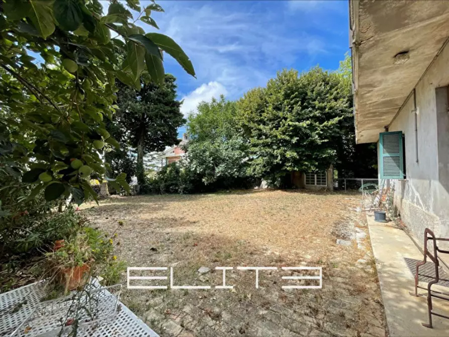 Immagine 19 di Casa indipendente in vendita  a Filottrano