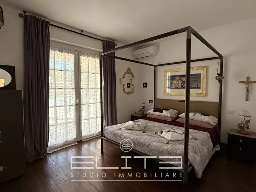 Immagine 14 di Villa in vendita  in via degli olmi a Porto Recanati