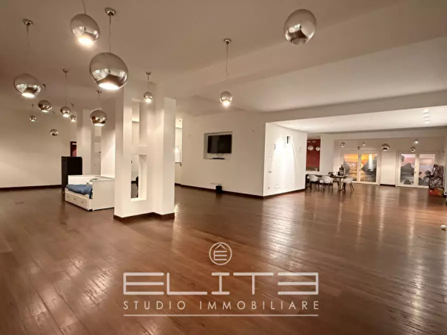 Immagine 26 di Villa in vendita  in via degli olmi a Porto Recanati