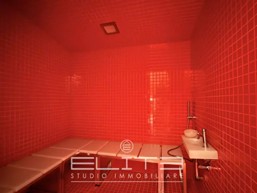 Immagine 29 di Villa in vendita  in via degli olmi a Porto Recanati