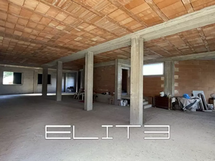 Immagine 5 di Casa indipendente in vendita  a Osimo