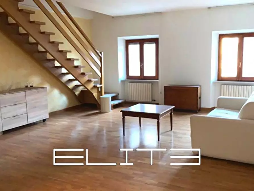 Immagine 1 di Appartamento in vendita  in Corso Giuseppe Mazzini a Ancona