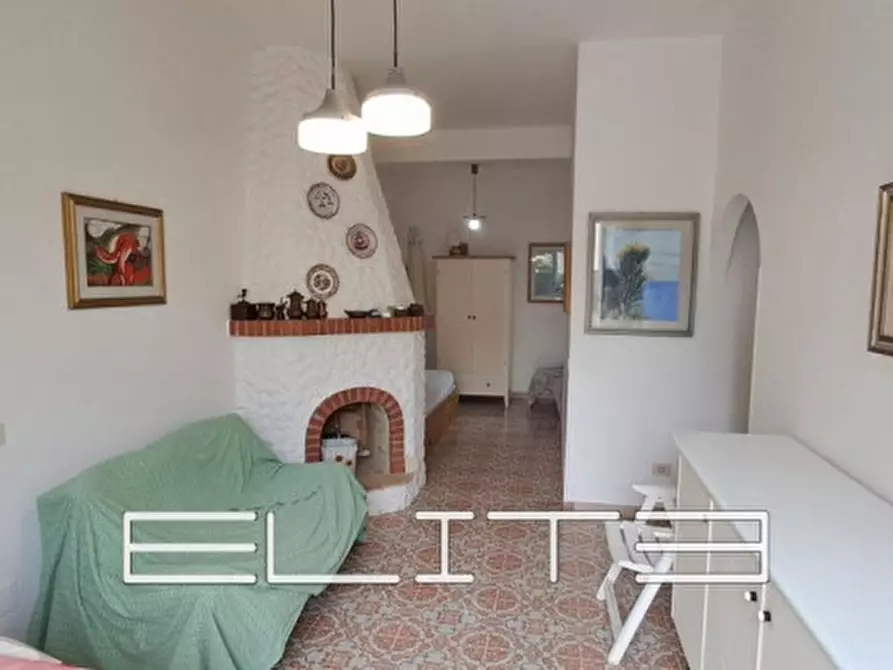 Immagine 2 di Appartamento in vendita  a Numana