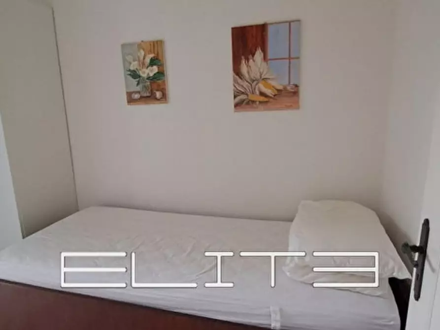 Immagine 7 di Appartamento in vendita  a Numana