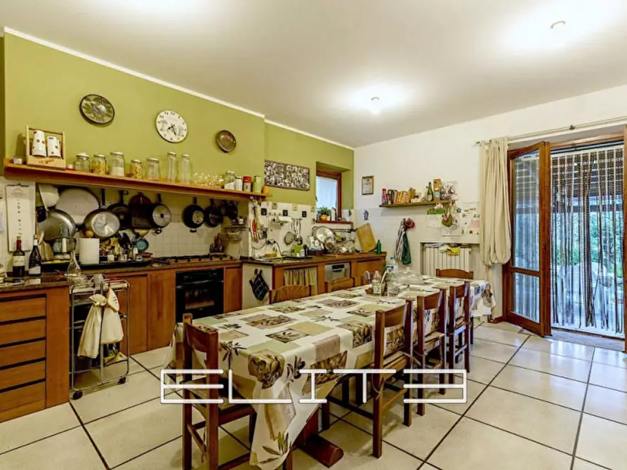 Immagine 7 di Villa in vendita  in BARCAGLIONE a Falconara Marittima