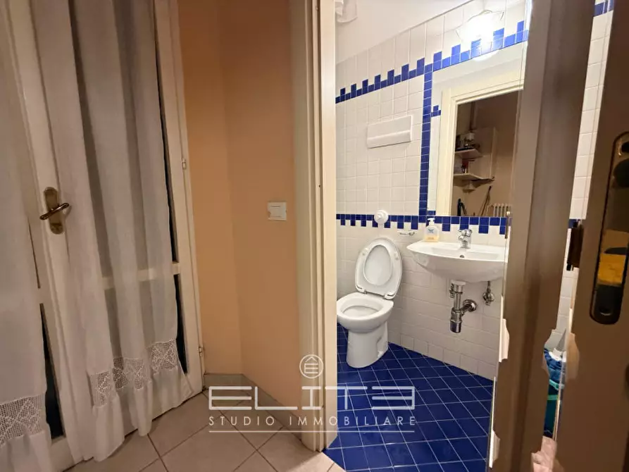 Immagine 5 di Appartamento in vendita  in Via Terenzio Frediani 7 a Ancona