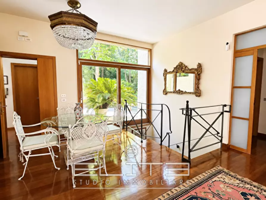 Immagine 9 di Villa in vendita  in VIA GIACOMO MATTEOTTI 37 a Falconara Marittima