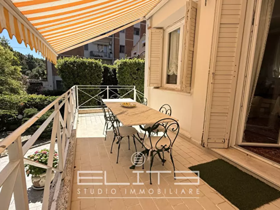 Immagine 12 di Villa in vendita  in VIA GIACOMO MATTEOTTI 37 a Falconara Marittima