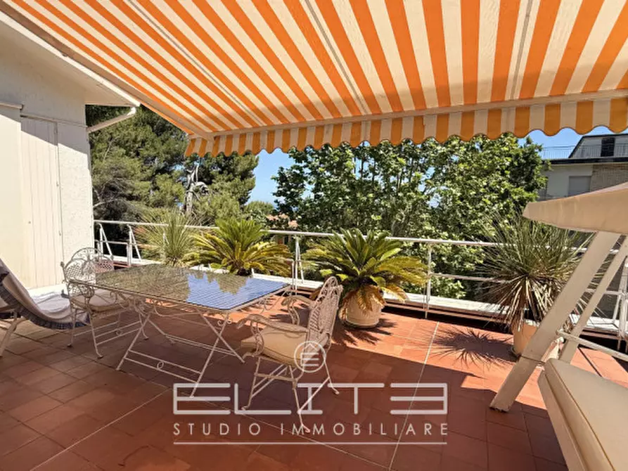 Immagine 15 di Villa in vendita  in VIA GIACOMO MATTEOTTI 37 a Falconara Marittima
