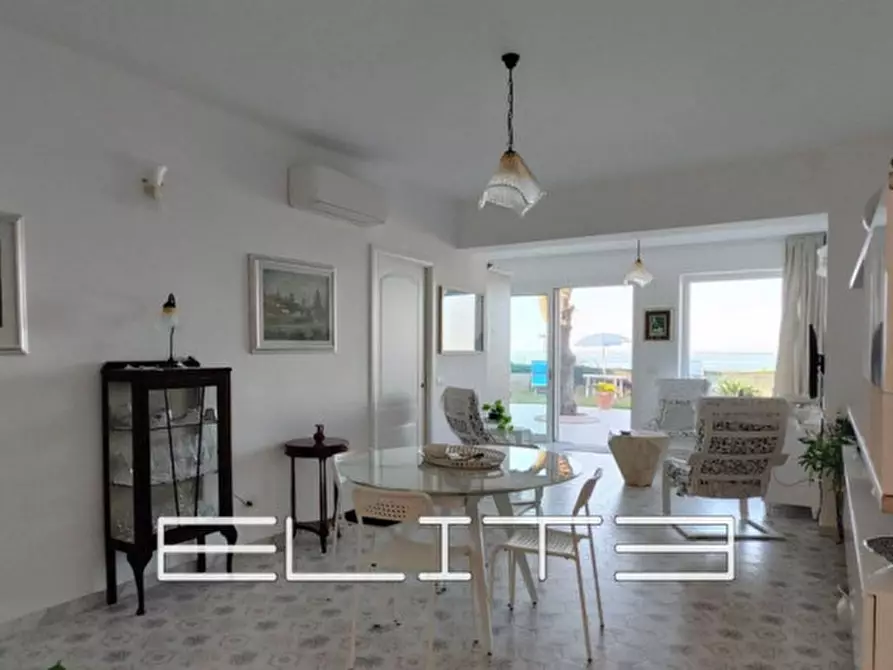 Immagine 4 di Appartamento in vendita  a Numana