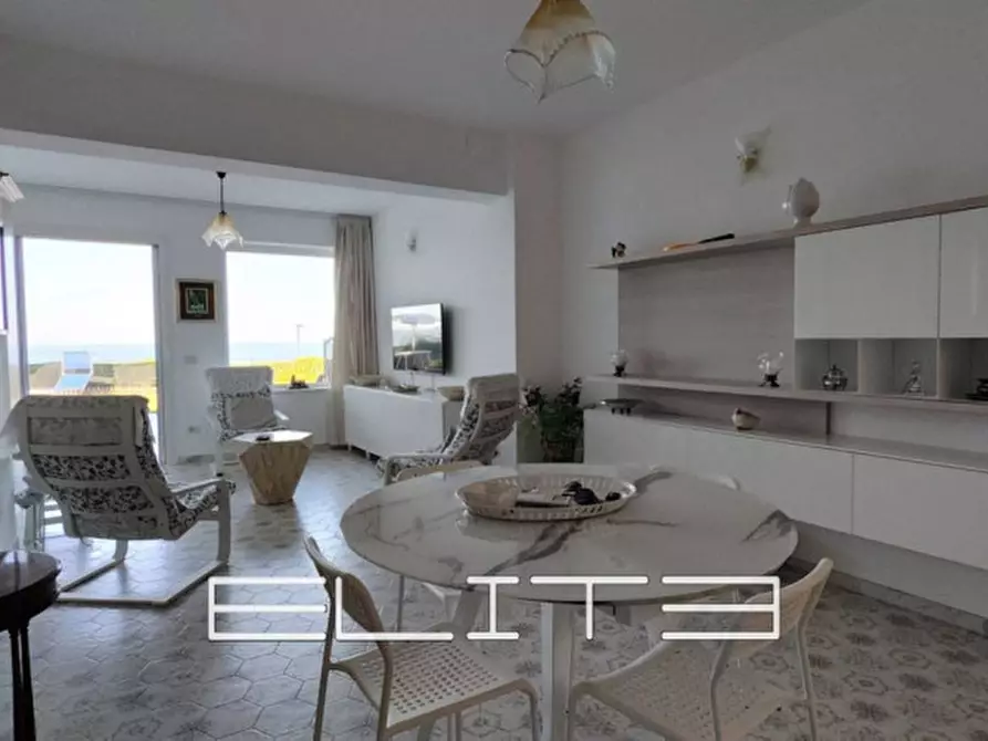 Immagine 5 di Appartamento in vendita  a Numana